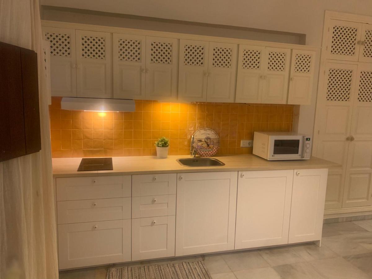 Lovely Studio In Marbella Close To Puente Romano Kültér fotó